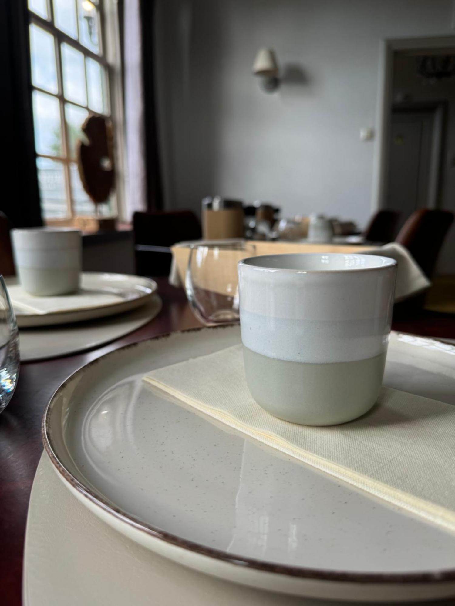 スライス Ouwe Schuure Bed & Breakfast エクステリア 写真